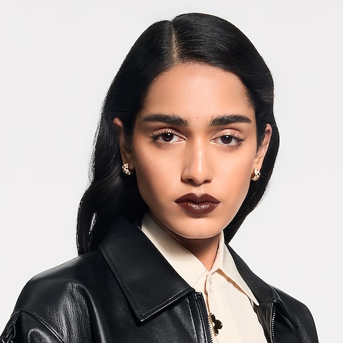 LV Rouge - รีฟิลลิปสติกเนื้อซาติน in น้ำหอมและความงาม's ลิปสติก } collections by Louis Vuitton (การย่อ/ขยายผลิตภัณฑ์)