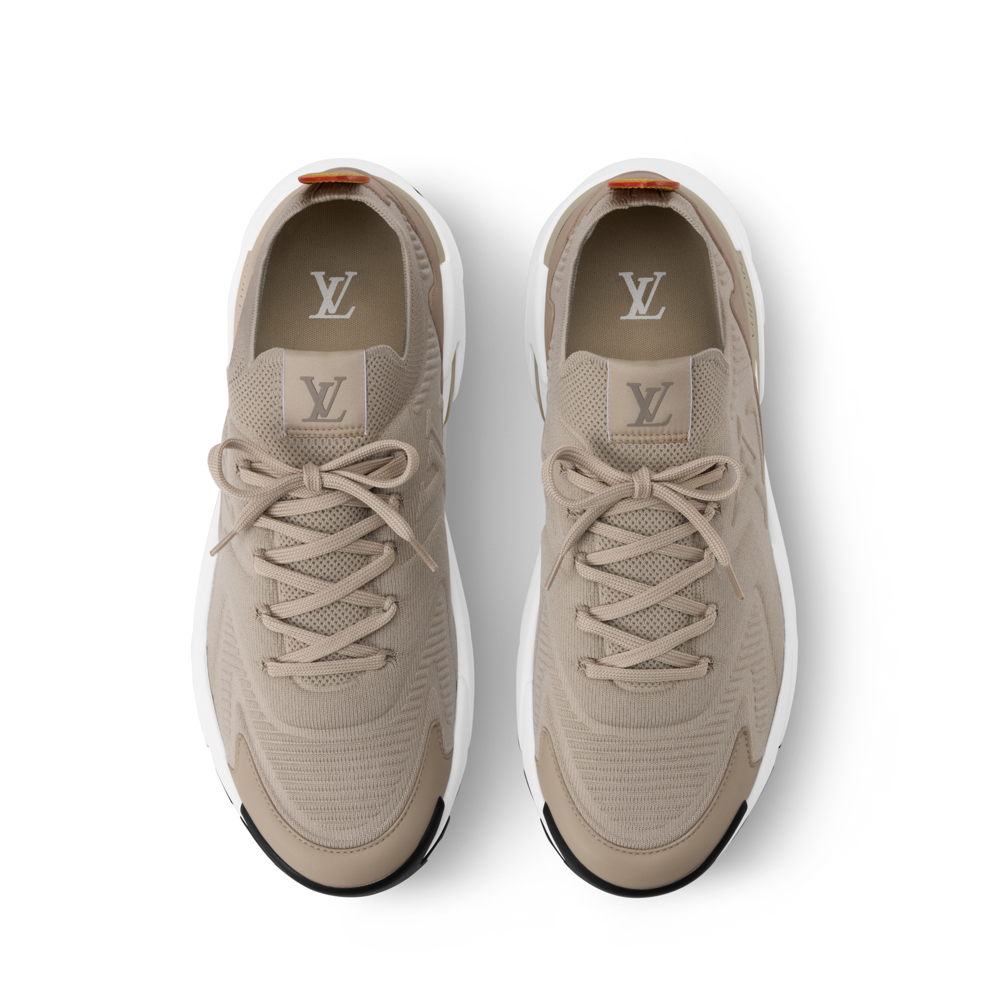 รองเท้าผ้าใบรุ่น LV Runner Tatic  in ผู้ชาย