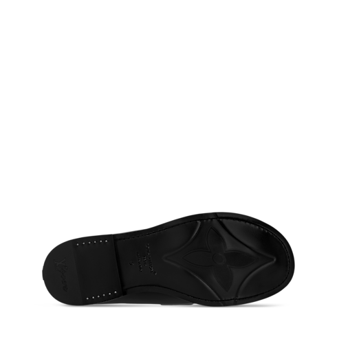 รองเท้าโลฟเฟอร์รุ่น LV Scala in ผู้ชาย's รองเท้า รองเท้าโลฟเฟอร์ และ มอคคาซินสำหรับผู้ชาย collections by Louis Vuitton (การย่อ/ขยายผลิตภัณฑ์)