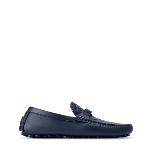 รองเท้ามอคคาซินรุ่น LV Silverstone in ผู้ชาย's รองเท้า รองเท้าโลฟเฟอร์ และ มอคคาซินสำหรับผู้ชาย collections by Louis Vuitton (การย่อ/ขยายผลิตภัณฑ์)