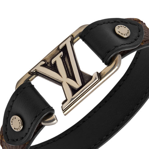 กำไลข้อมือ LV Slim Dimension ใส่ได้สองด้าน in ผู้ชาย's แฟชั่นจิวเวลรี่ กำไลและสร้อยข้อมือ collections by Louis Vuitton (การย่อ/ขยายผลิตภัณฑ์)