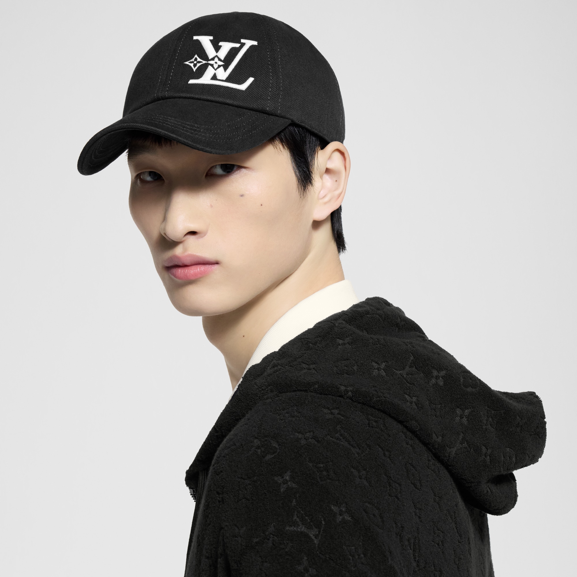 หมวกแก๊ปรุ่น LV Smash . in ผู้ชาย