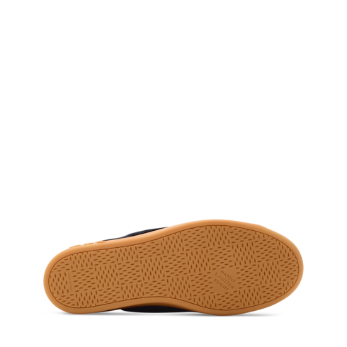 รองเท้าผ้าใบรุ่น LV Soft in ผู้ชาย's รองเท้า รองเท้าผ้าใบสำหรับผู้ชาย collections by Louis Vuitton (การย่อ/ขยายผลิตภัณฑ์)