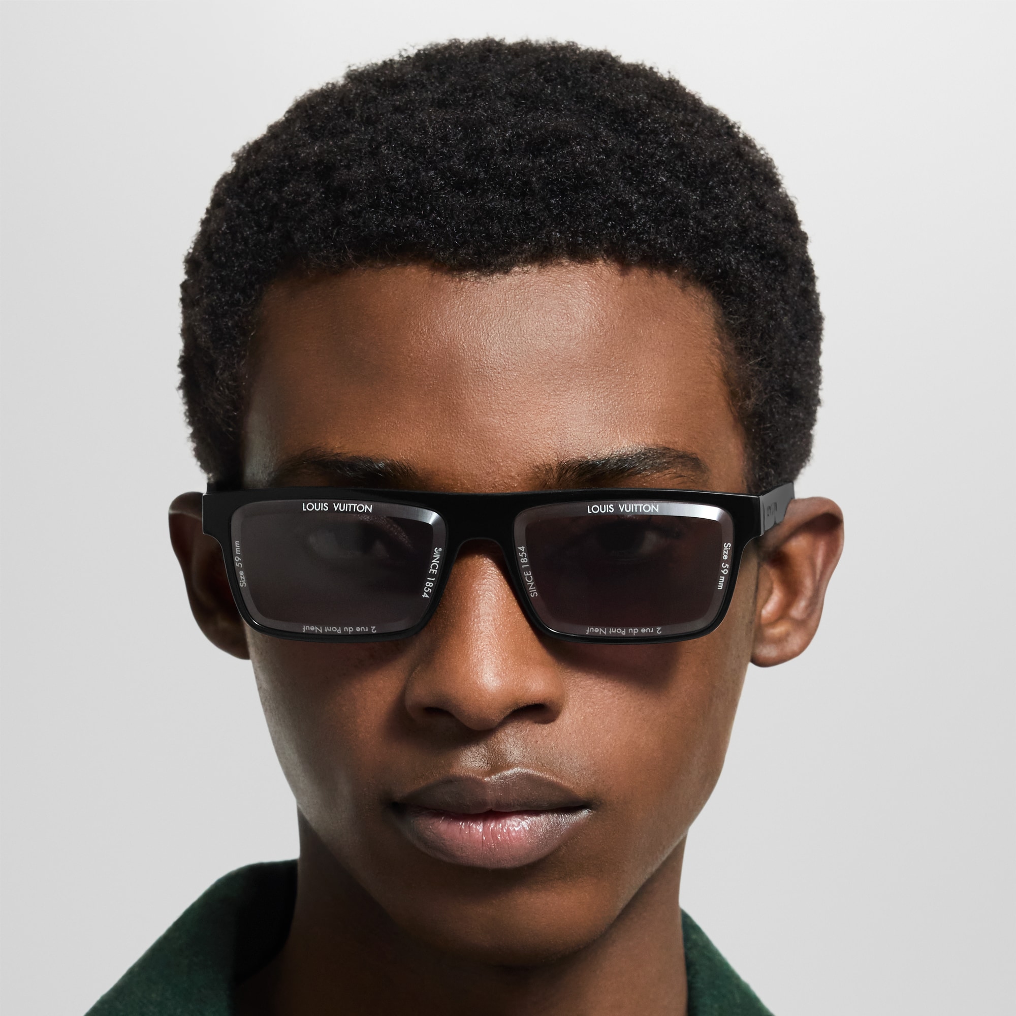 แว่นตากันแดดทรงสี่เหลี่ยมกรอบแคบรุ่น LV Super Vision Daily . in ผู้ชาย