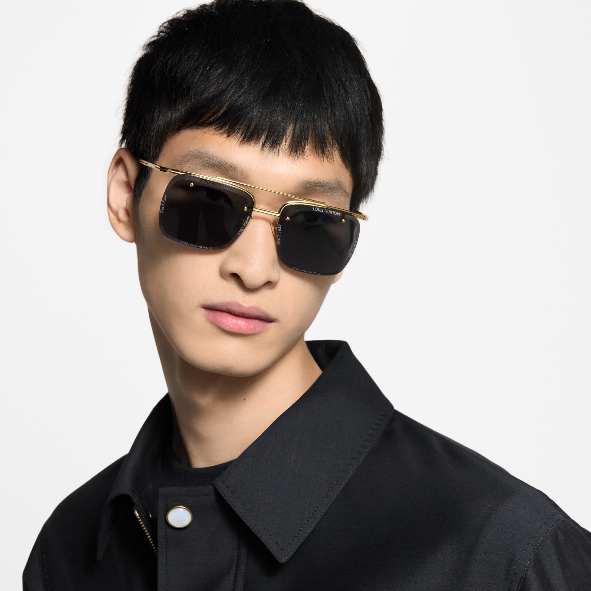 แว่นตากันแดดทรงสี่เหลี่ยมกรอบใหญ่รุ่น LV Super Vision Light . in ผู้ชาย