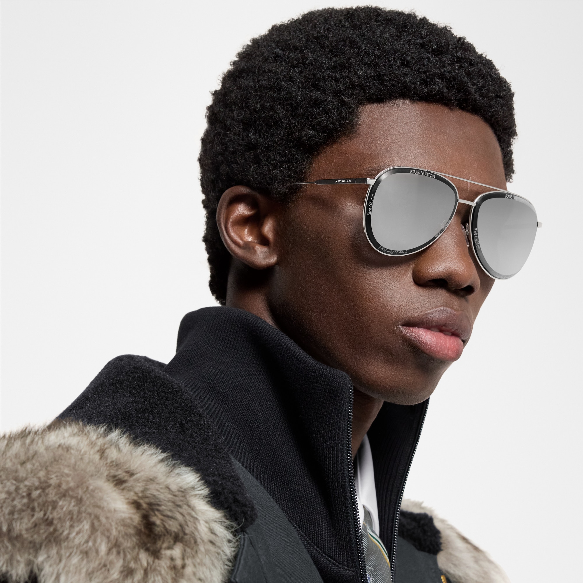 แว่นตากันแดดกรอบโลหะทรงนักบินรุ่น LV Super Vision . in ผู้ชาย