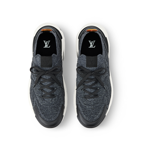 รองเท้าผ้าใบรุ่น LV Tatic Knit in ผู้ชาย's รองเท้า รองเท้าผ้าใบสำหรับผู้ชาย collections by Louis Vuitton (การย่อ/ขยายผลิตภัณฑ์)