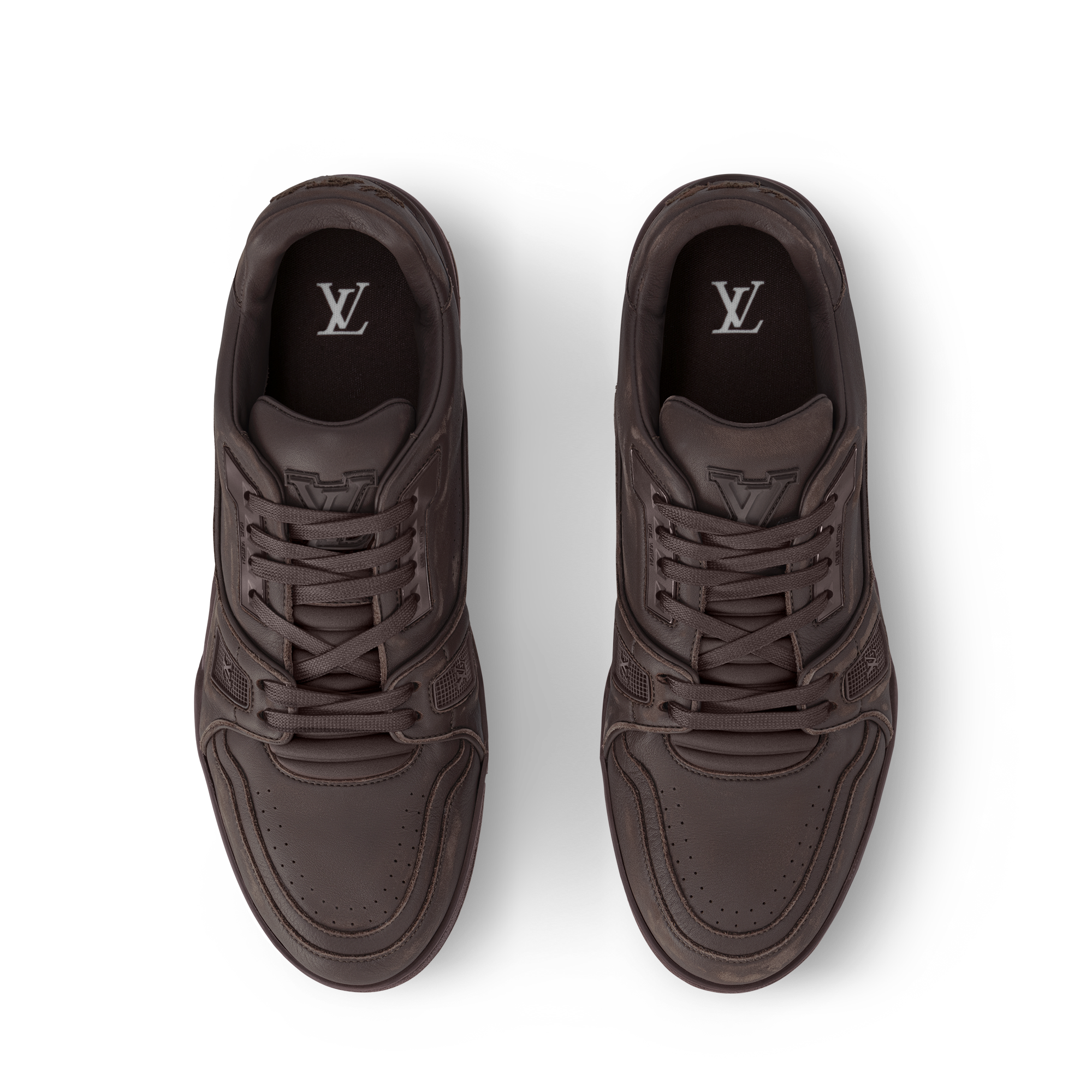 รองเท้าผ้าใบรุ่น LV Trainer Distressed  in ผู้ชาย