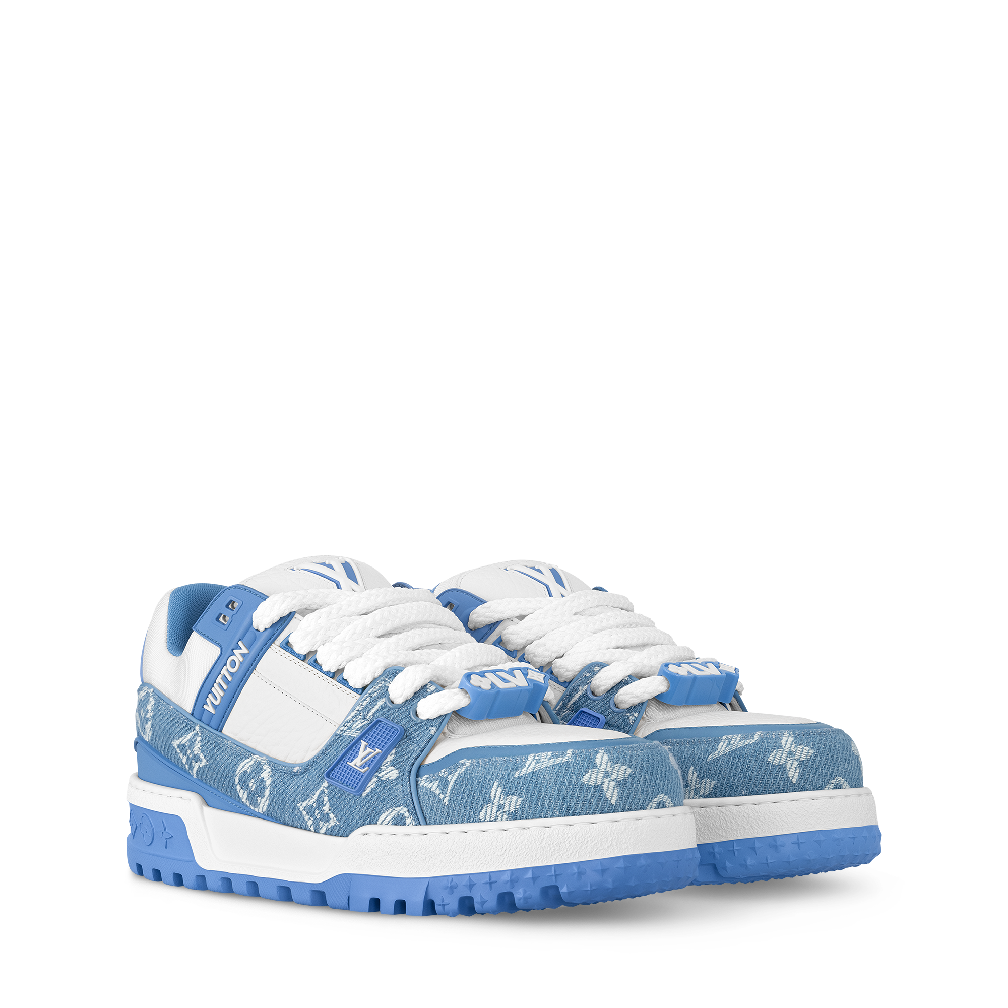 รองเท้าผ้าใบรุ่น LV Trainer Maxi  in ผู้หญิง
