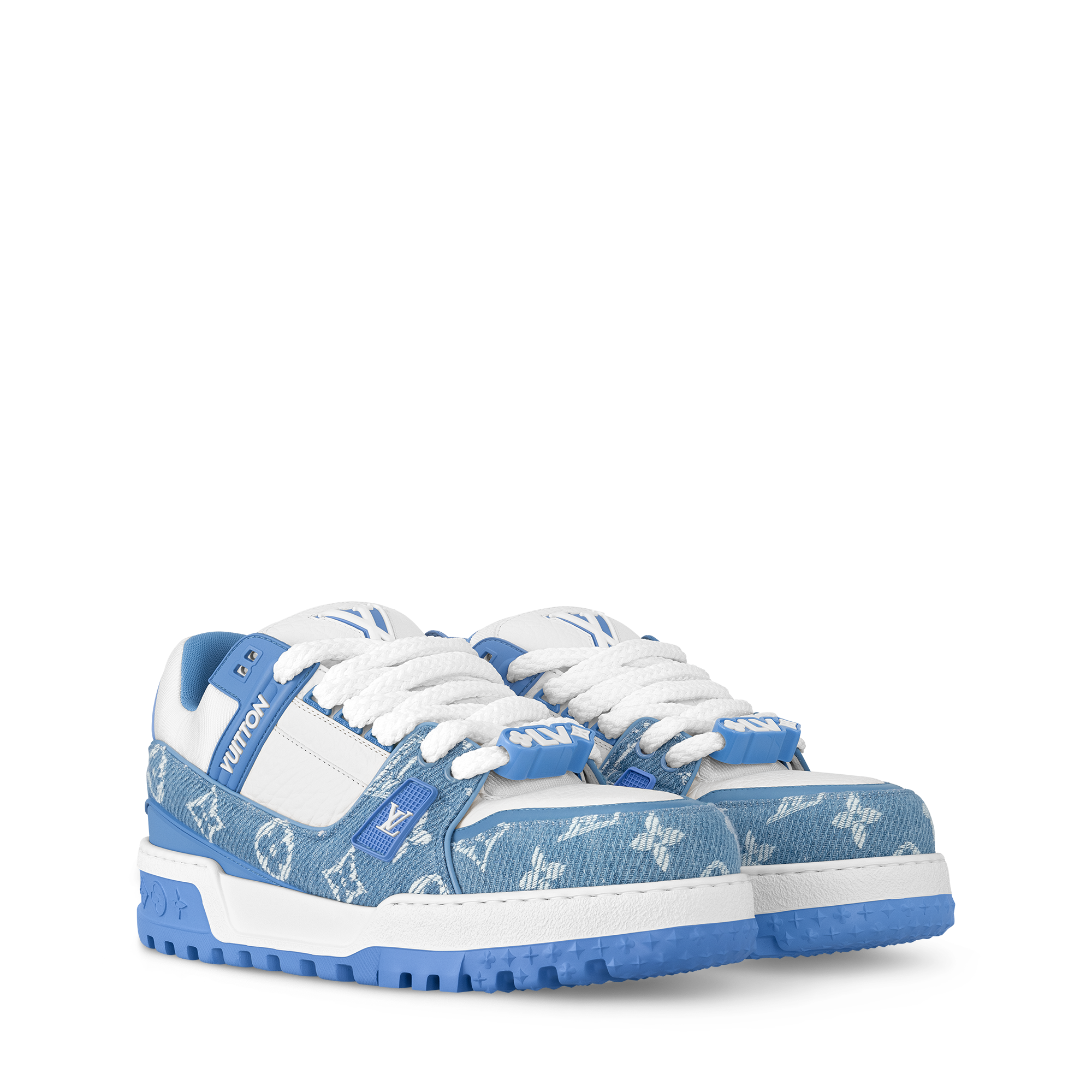 รองเท้าผ้าใบรุ่น LV Trainer Maxi  in ผู้ชาย