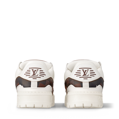 รองเท้าผ้าใบรุ่น LV Trainer Maxi in ผู้ชาย's รองเท้า รองเท้าผ้าใบสำหรับผู้ชาย collections by Louis Vuitton (การย่อ/ขยายผลิตภัณฑ์)