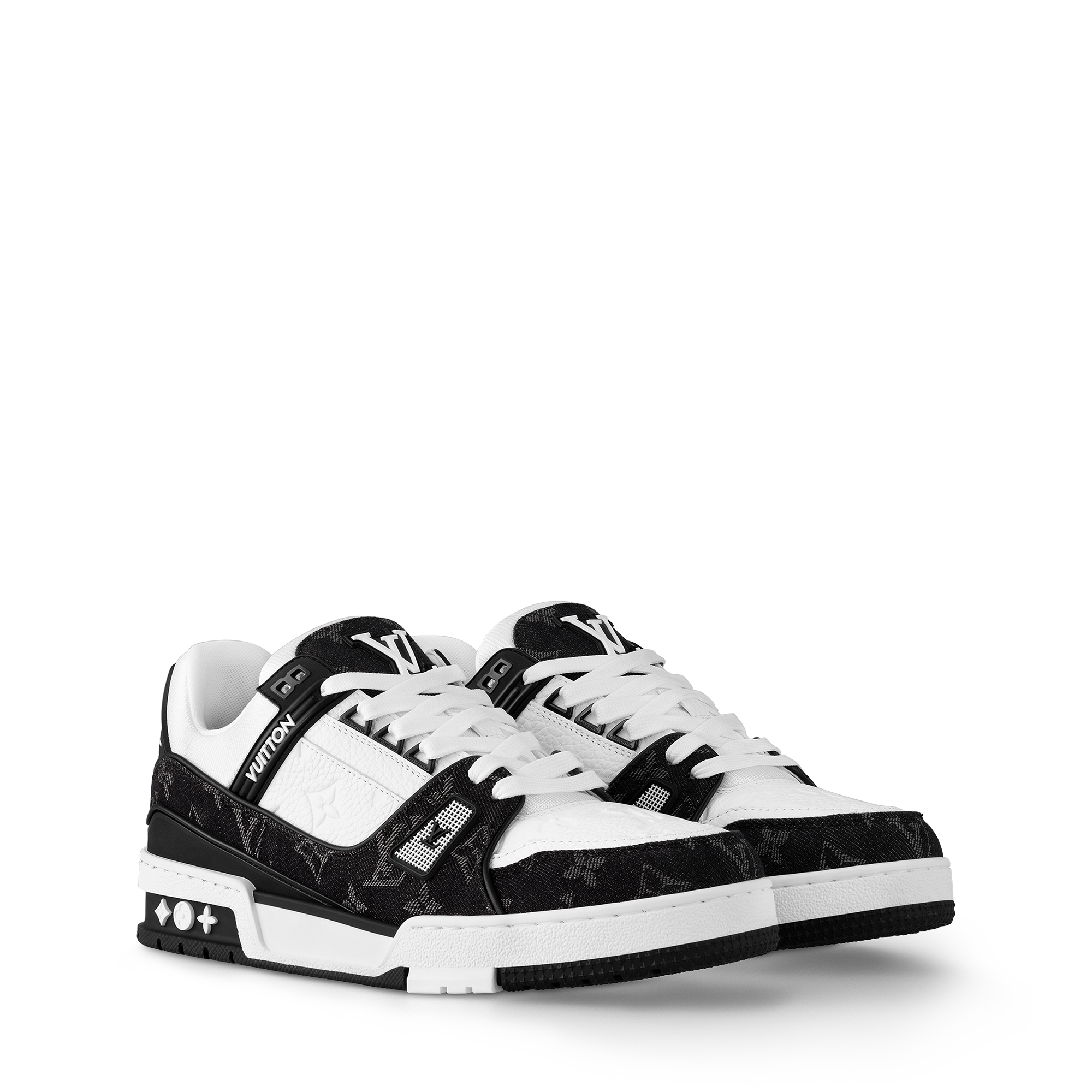 รองเท้าผ้าใบรุ่น LV Trainer  in Women