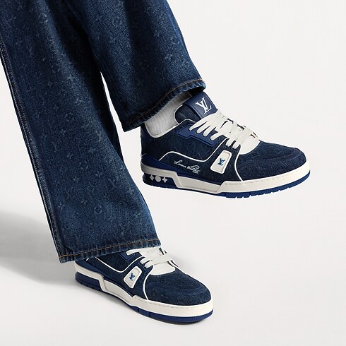 รองเท้าผ้าใบรุ่น LV Trainer in ผู้ชาย's รองเท้า รองเท้าผ้าใบสำหรับผู้ชาย collections by Louis Vuitton (การย่อ/ขยายผลิตภัณฑ์)