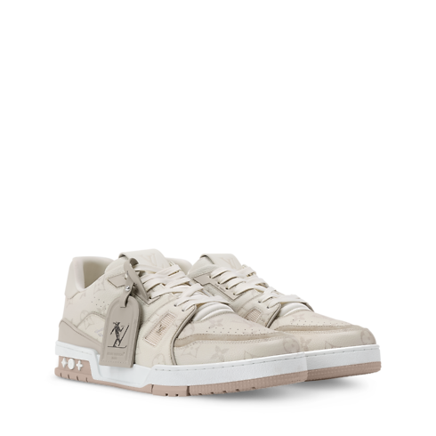 รองเท้าผ้าใบรุ่น LV Trainer in ผู้ชาย's รองเท้า รองเท้าผ้าใบสำหรับผู้ชาย collections by Louis Vuitton (การย่อ/ขยายผลิตภัณฑ์)