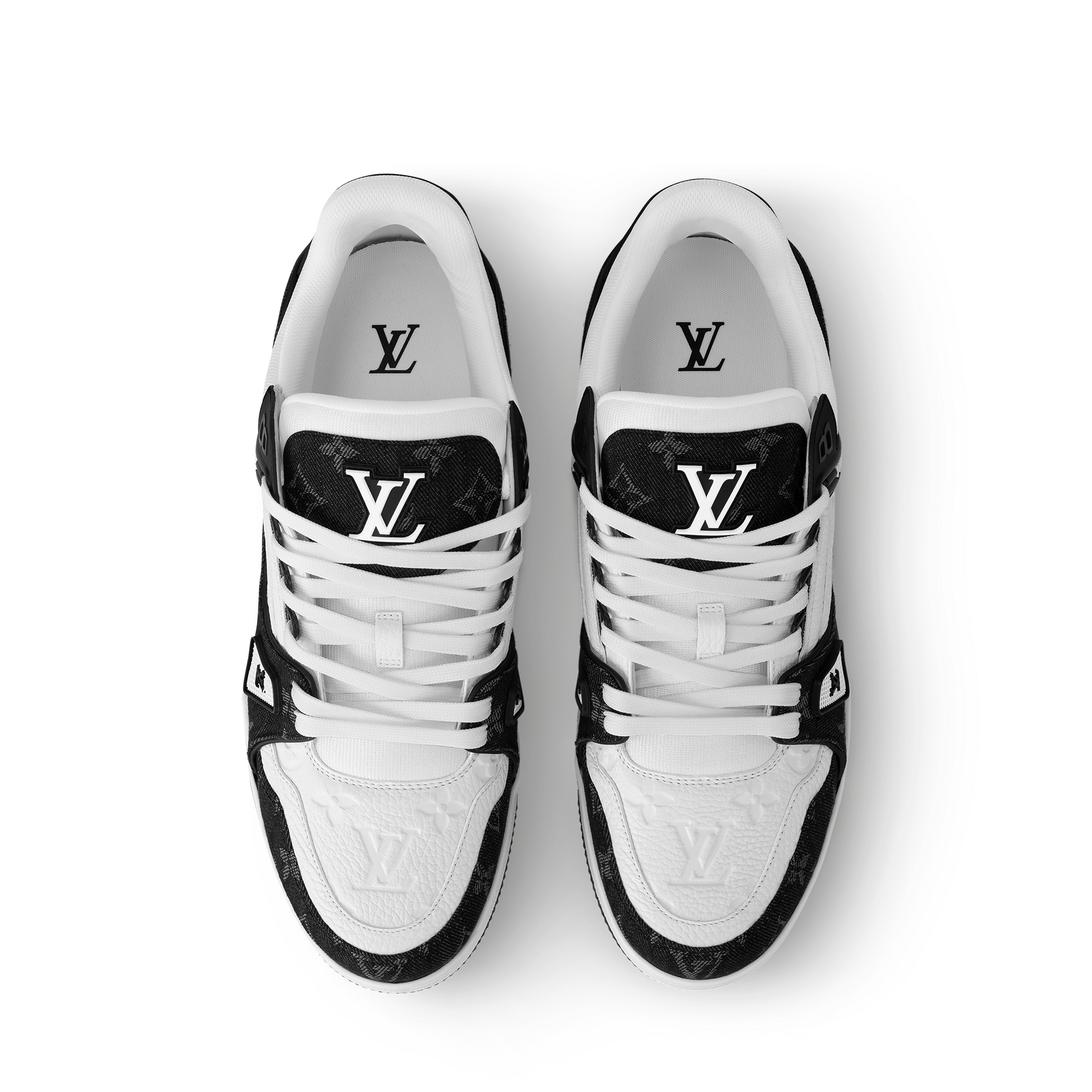รองเท้าผ้าใบรุ่น LV Trainer  in ผู้ชาย
