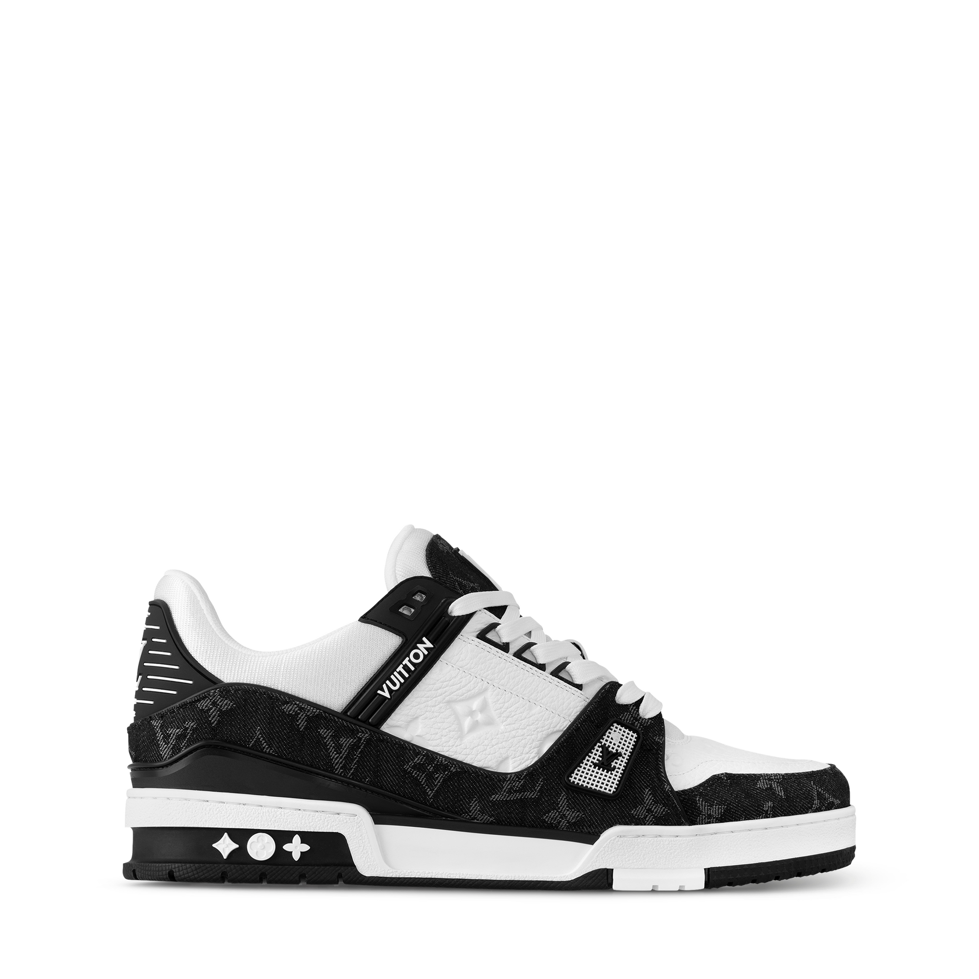 รองเท้าผ้าใบรุ่น LV Trainer  in ผู้ชาย
