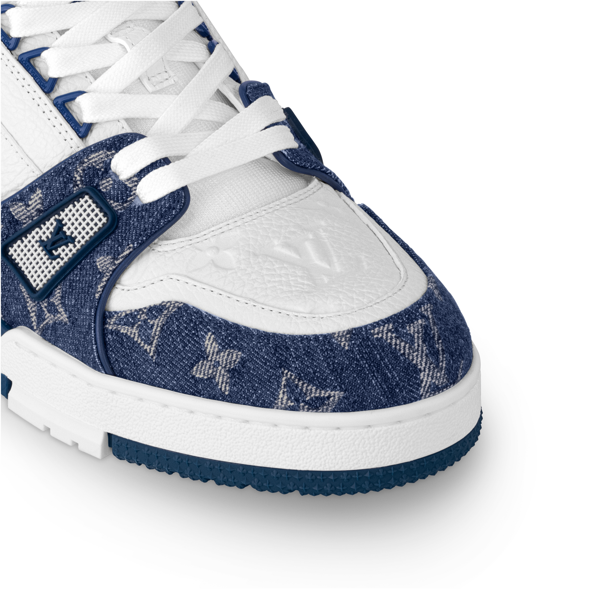 รองเท้าผ้าใบรุ่น LV Trainer  in ผู้ชาย