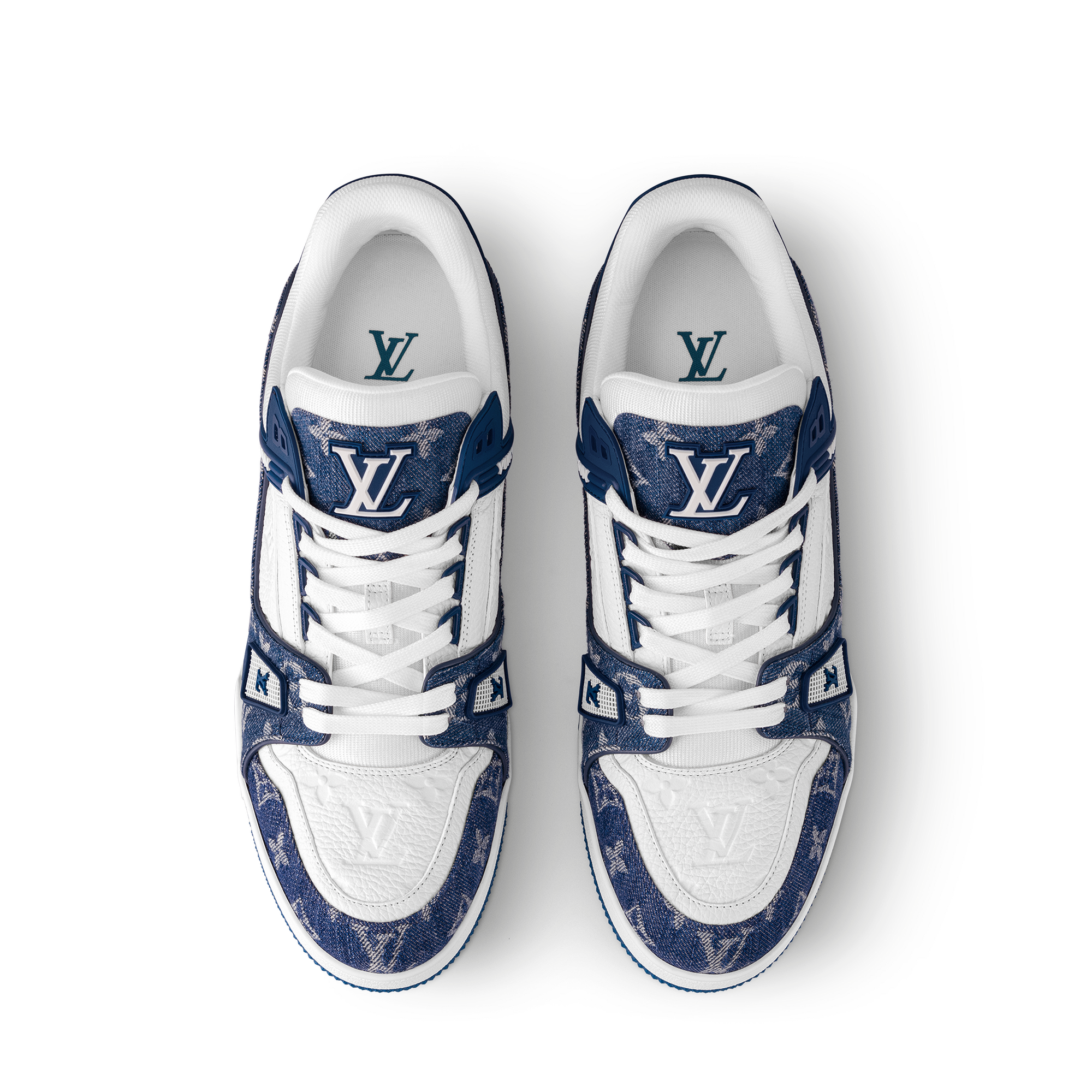 รองเท้าผ้าใบรุ่น LV Trainer  in ผู้ชาย