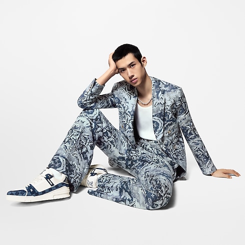 รองเท้าผ้าใบรุ่น LV Trainer in ผู้ชาย's รองเท้า รองเท้าผ้าใบสำหรับผู้ชาย collections by Louis Vuitton (การย่อ/ขยายผลิตภัณฑ์)