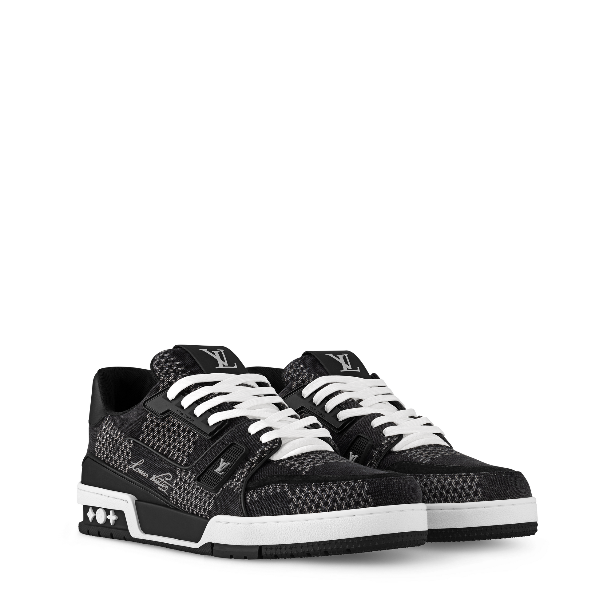 รองเท้าผ้าใบรุ่น LV Trainer  in ผู้ชาย