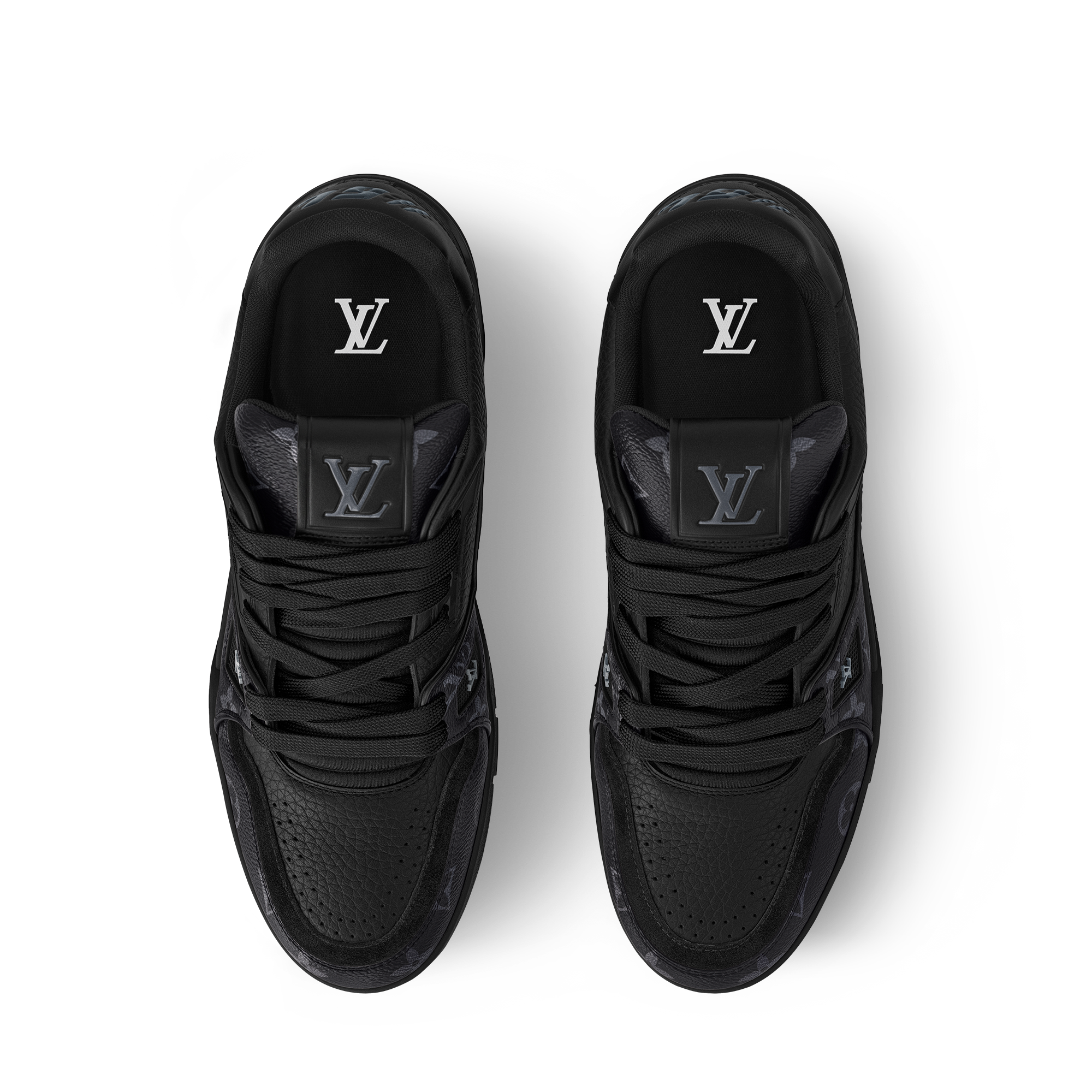 รองเท้าผ้าใบรุ่น LV Trainer  in ผู้ชาย