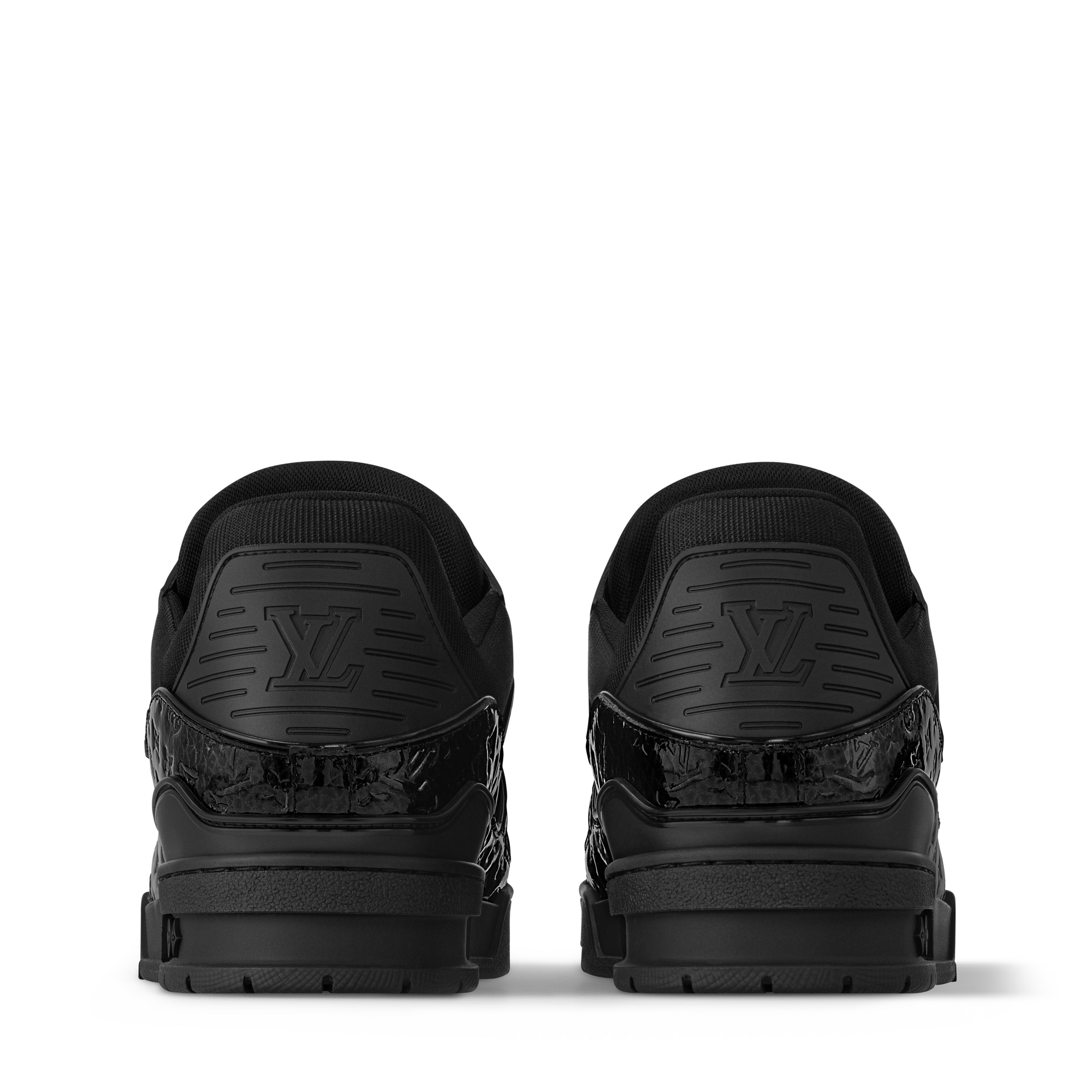 รองเท้าผ้าใบรุ่น LV Trainer  in ผู้ชาย