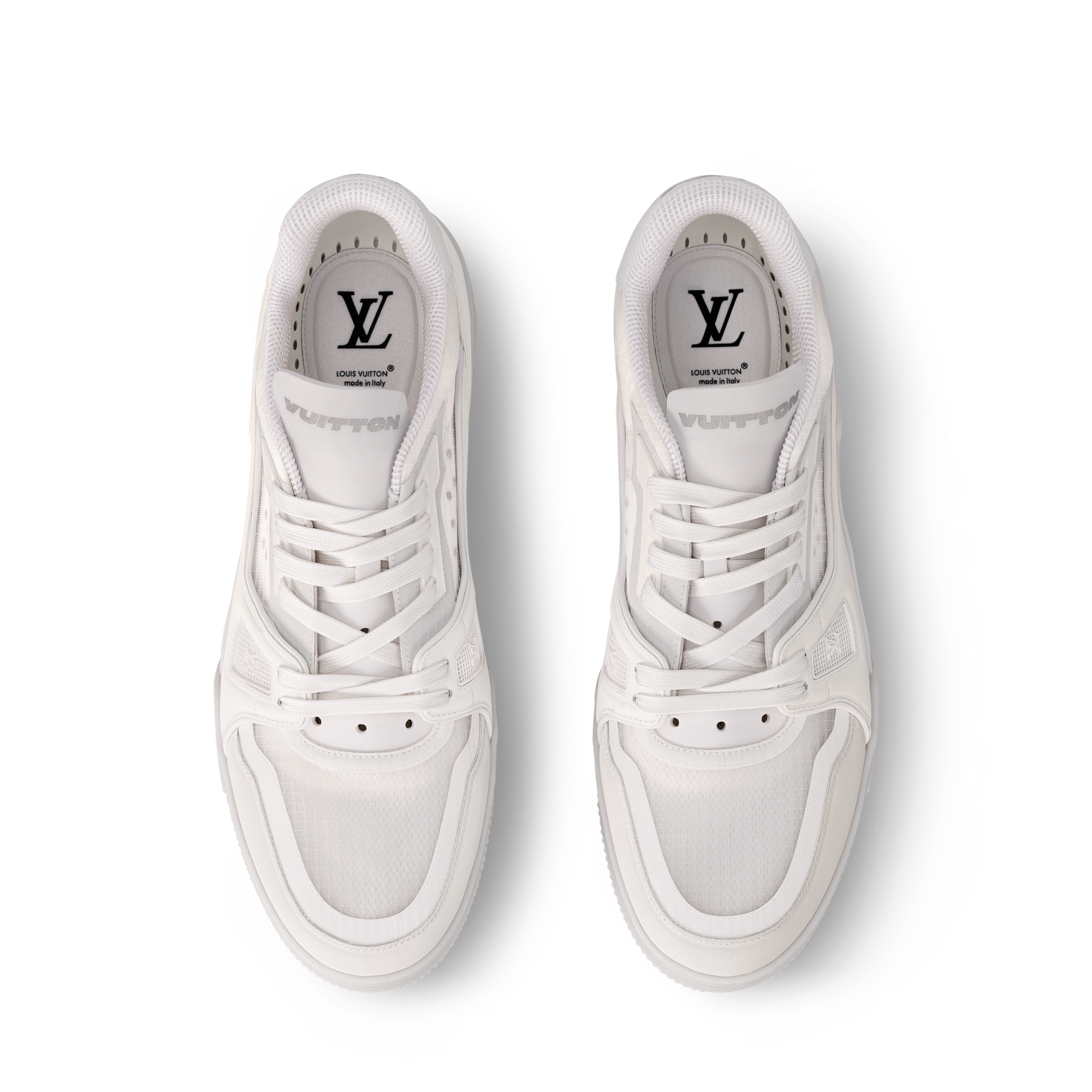 รองเท้าผ้าใบรุ่น LV Trainer  in ผู้ชาย