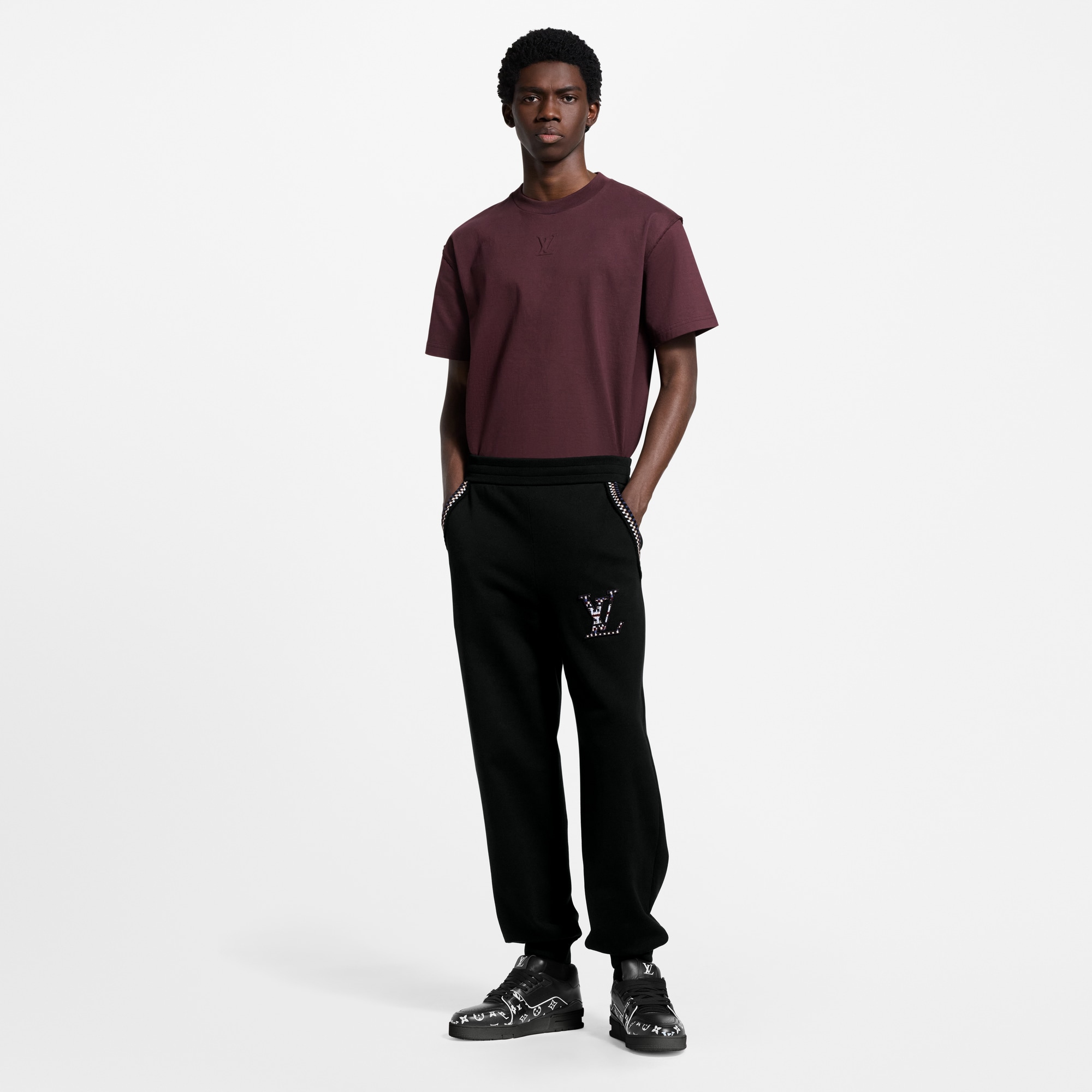 รองเท้าผ้าใบรุ่น LV Trainer  in ผู้ชาย