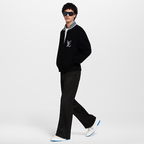 รองเท้าผ้าใบรุ่น LV Trainer in ผู้ชาย's รองเท้า รองเท้าผ้าใบสำหรับผู้ชาย collections by Louis Vuitton (การย่อ/ขยายผลิตภัณฑ์)