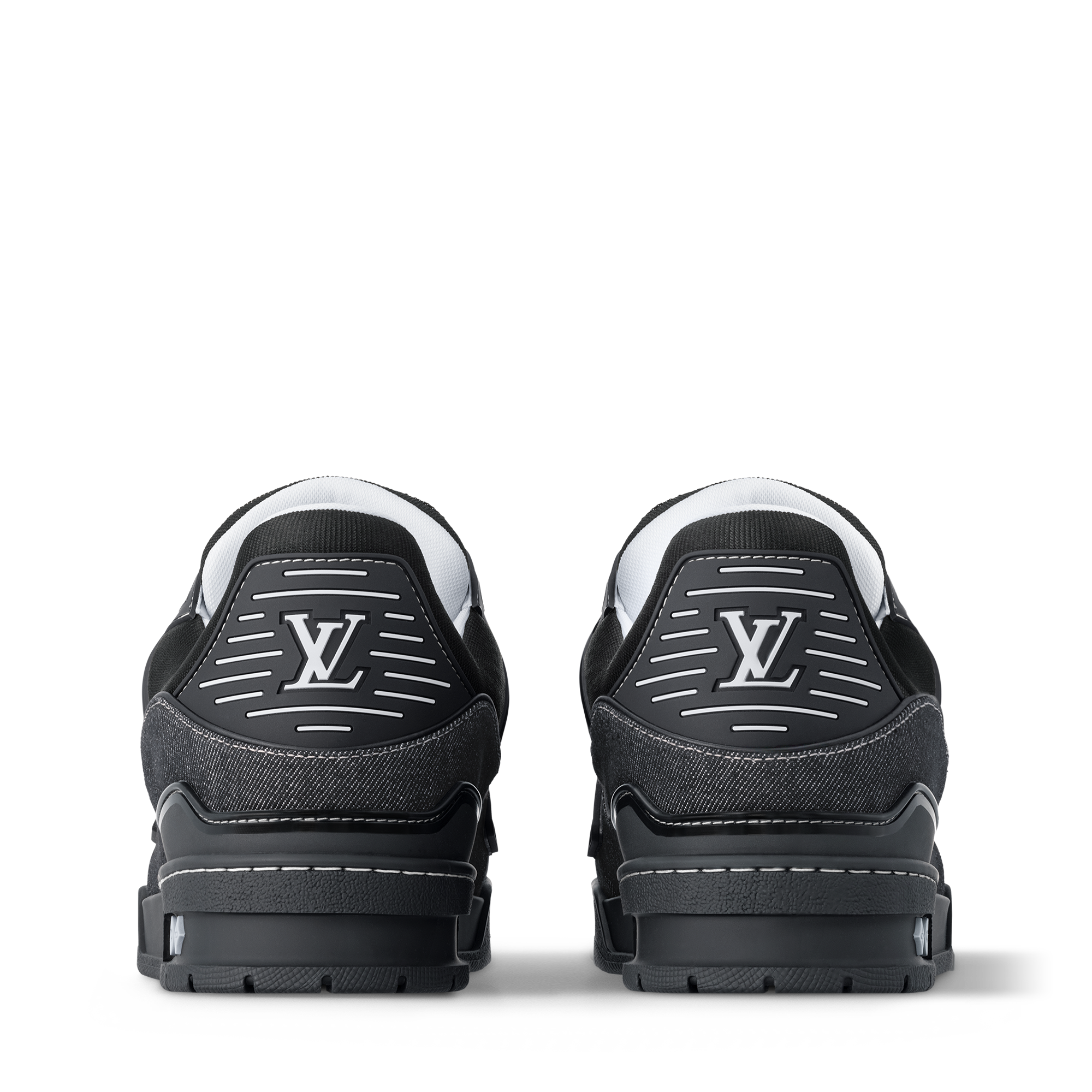 รองเท้าผ้าใบรุ่น LV Trainer  in ผู้ชาย