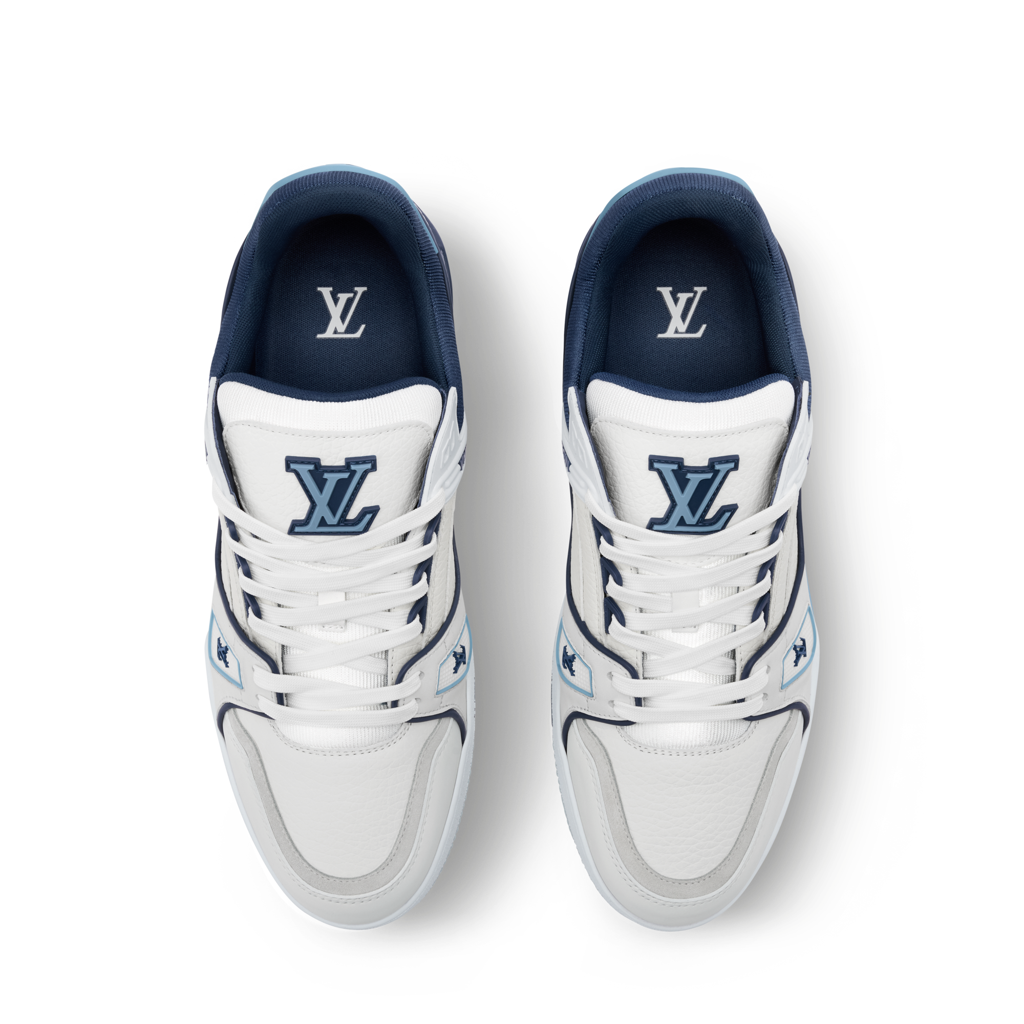 LV Trainer Sneaker  in ผู้ชาย