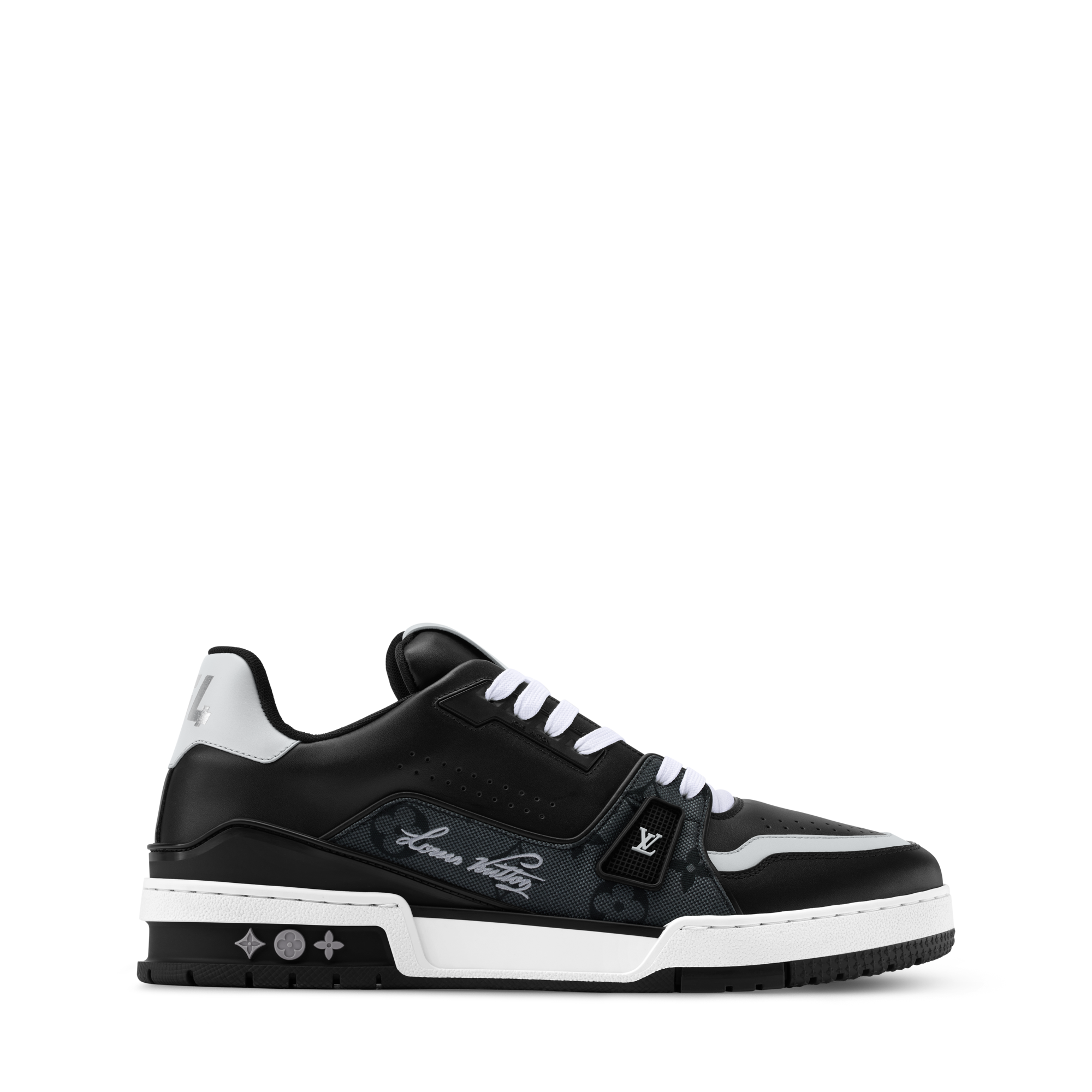 รองเท้าผ้าใบรุ่น LV Trainer  in ผู้ชาย