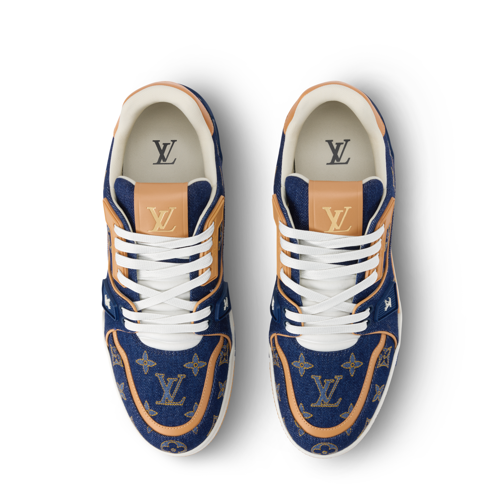 รองเท้าผ้าใบรุ่น LV Trainer  in ผู้ชาย