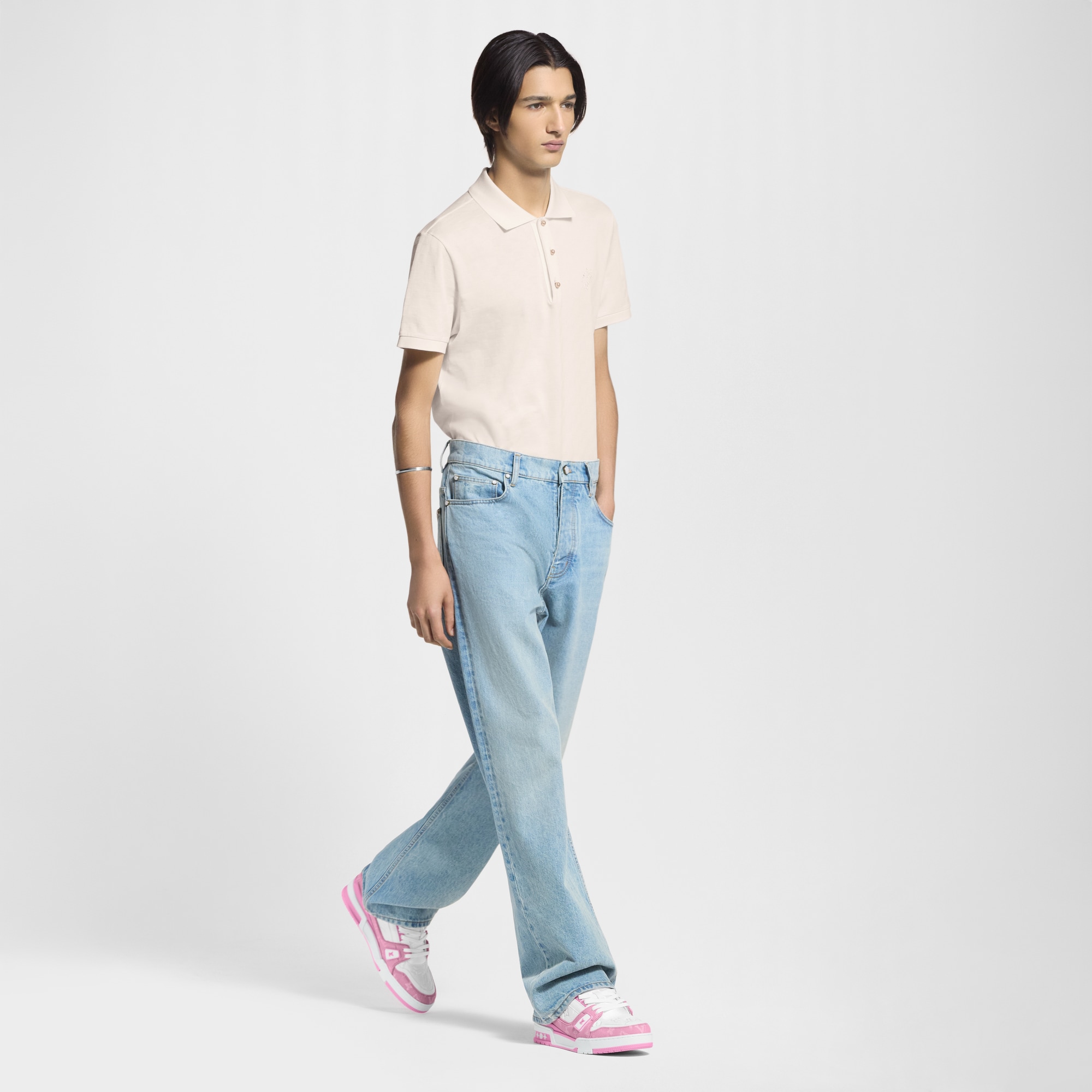 รองเท้าผ้าใบรุ่น LV Trainer  in ผู้ชาย