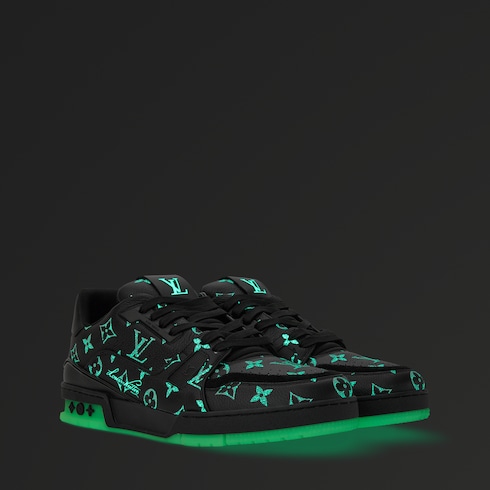 รองเท้าผ้าใบรุ่น LV Trainer in ผู้ชาย's รองเท้า รองเท้าผ้าใบสำหรับผู้ชาย collections by Louis Vuitton