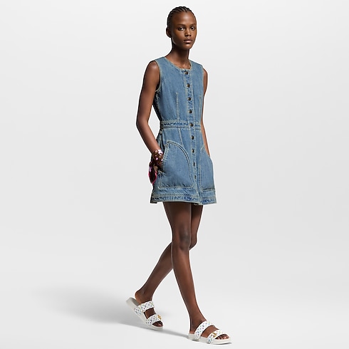 LV x TM - รองเท้าสวมเปิดส้นแบนรุ่น Bom Dia Comfort in ผู้หญิง's รองเท้า รองเท้าสวมเปิดส้นสำหรับผู้หญิง collections by Louis Vuitton (การย่อ/ขยายผลิตภัณฑ์)