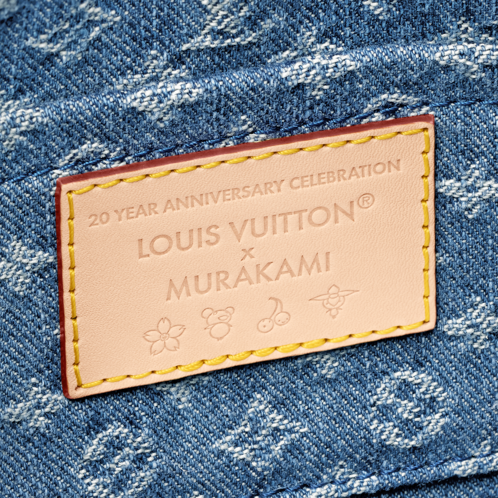 LV x TM - กระเป๋ารุ่น Pochette Accessoires Monogram เดนิม in ผู้หญิง