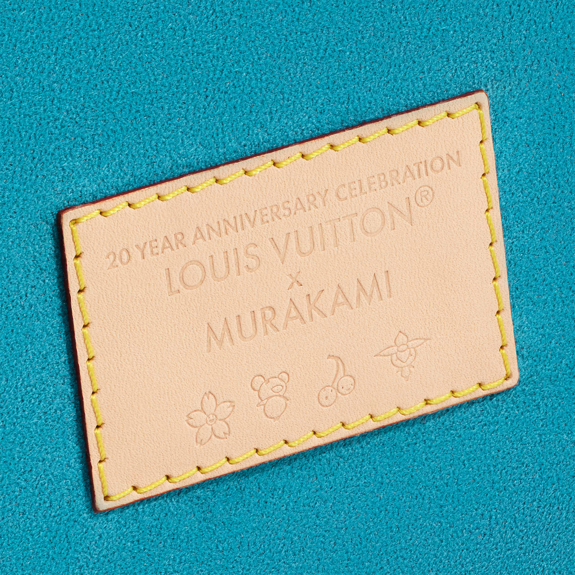 LV x TM - กล่องรุ่น Superflat Characters  in ทรังก์ การเดินทาง และ บ้าน