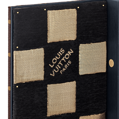 ทรังก์รุ่น Malle Cérémonie Matcha Monogram in ทรังก์ การเดินทาง และ บ้าน's ทรังก์และกล่อง ทรังก์พิเศษ collections by Louis Vuitton (การย่อ/ขยายผลิตภัณฑ์)