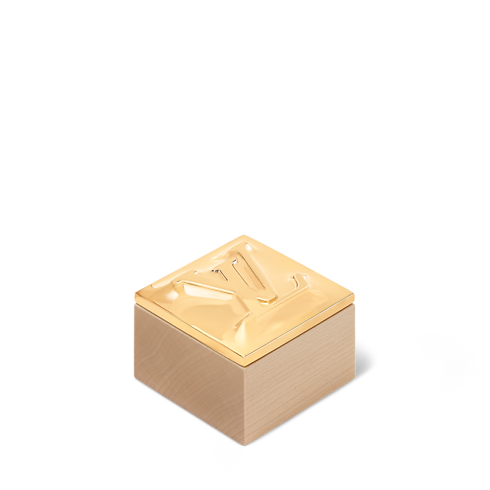 กล่องรุ่น Metalgram in ของขวัญและการสร้างสรรค์ผลงานของคุณ's คู่มือของขวัญวันแม่ } collections by Louis Vuitton (การย่อ/ขยายผลิตภัณฑ์)