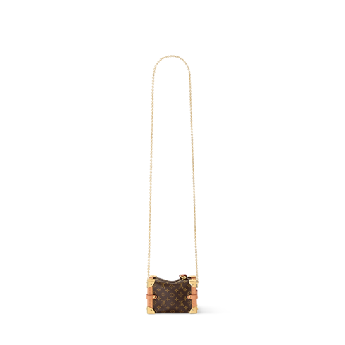 ชาร์มห้อยกระเป๋ารุ่น Micro Side Trunk Crossbody . in ผู้หญิง's แอคเซสเซอรี่ พวงกุญแจสำหรับผู้หญิง collections by Louis Vuitton (การย่อ/ขยายผลิตภัณฑ์)