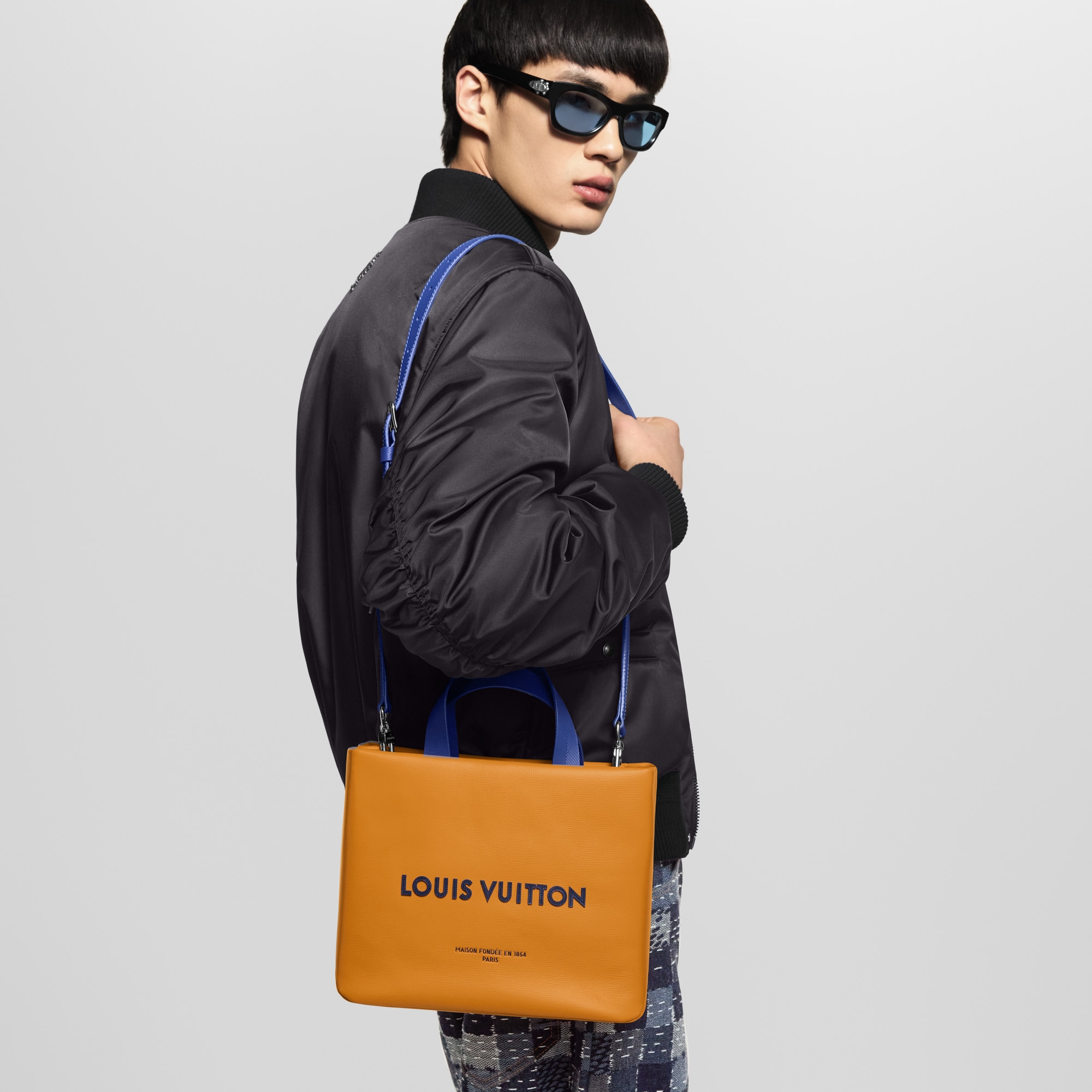 กระเป๋ารุ่น Mini Shopper Tote หนังประเภทอื่น in กระเป๋าและผลิตภัณฑ์เครื่องหนังขนาดเล็ก
