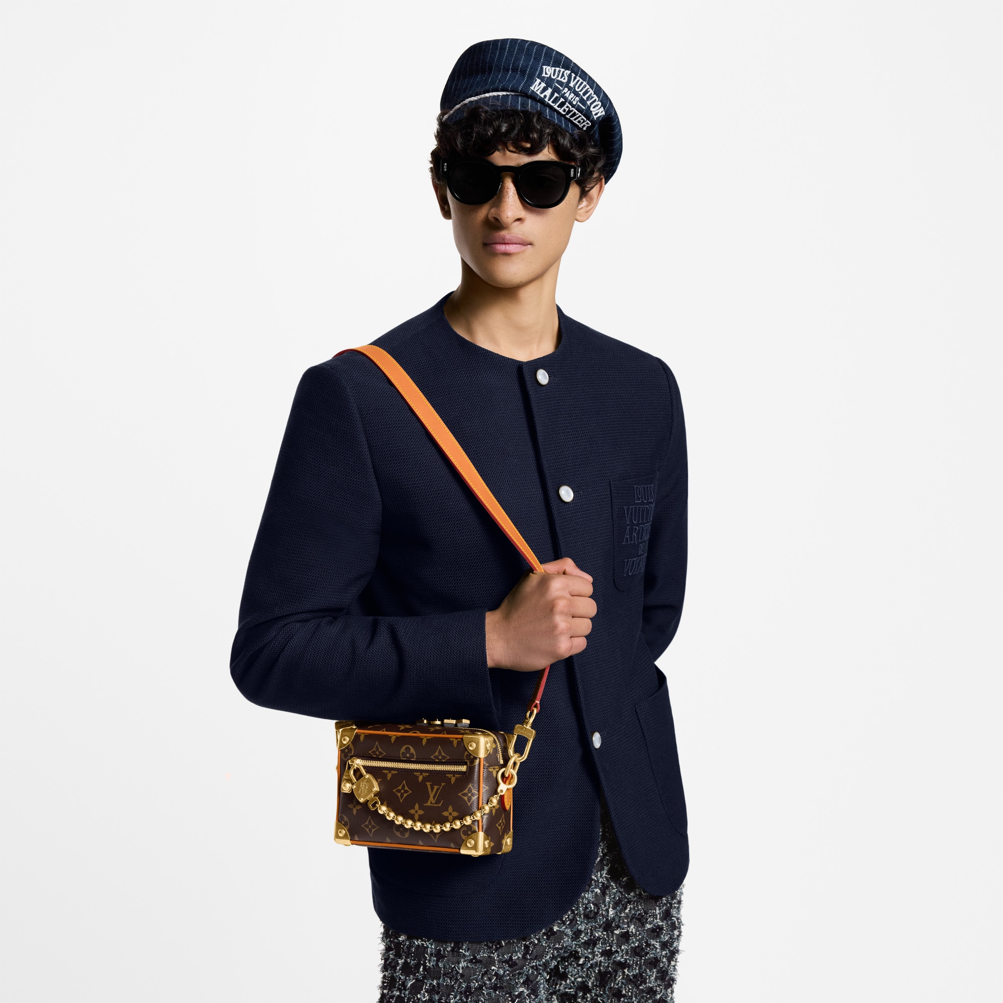 กระเป๋ารุ่น Mini Soft Trunk G69 in กระเป๋าและผลิตภัณฑ์เครื่องหนังขนาดเล็ก