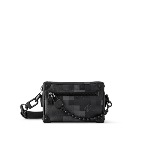 กระเป๋ารุ่น Mini Soft Trunk D16 in กระเป๋าและผลิตภัณฑ์เครื่องหนังขนาดเล็ก's สำหรับผู้ชาย ไอคอนิก collections by Louis Vuitton (การย่อ/ขยายผลิตภัณฑ์)