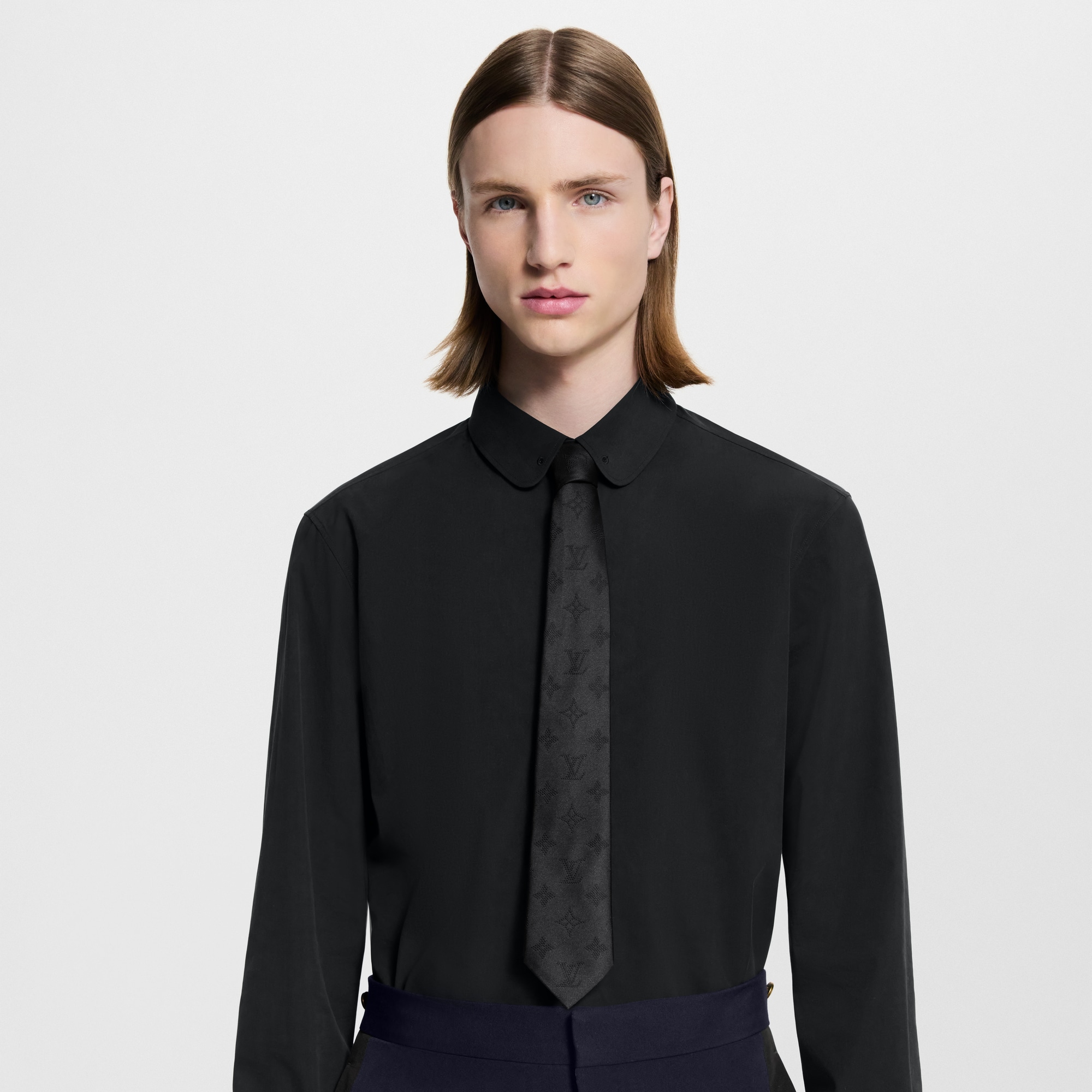 เนคไทรุ่น Monogram 3D . in ผู้ชาย