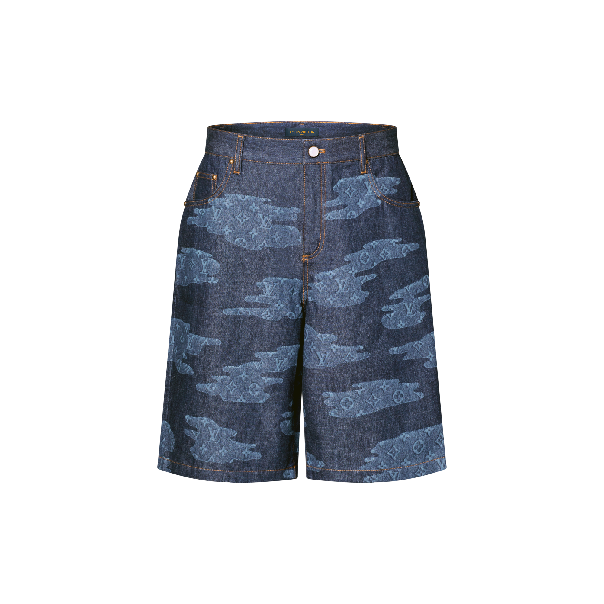 กางเกงขาสั้นผ้า Chambray ลาย Monogram  in ผู้ชาย