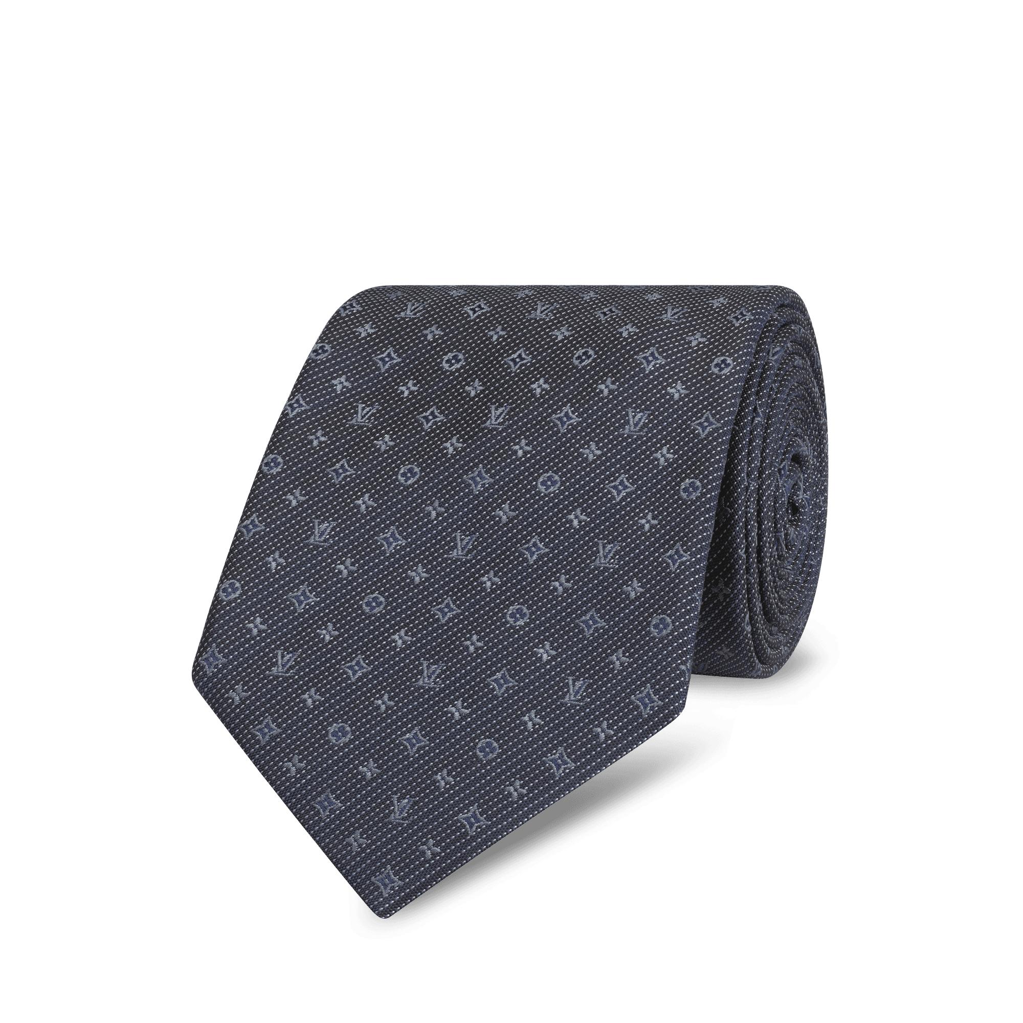 เนคไทรุ่น Monogram Classic  . in ผู้ชาย