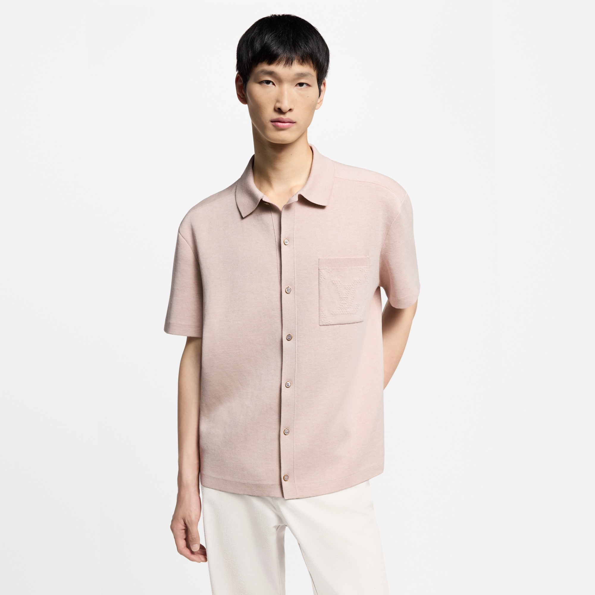 เสื้อเชิ้ตแขนสั้นประทับลาย Monogram  in ผู้ชาย