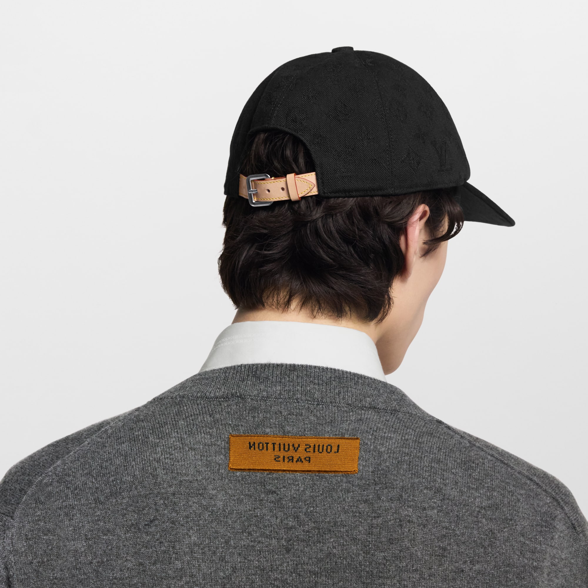 หมวกแก๊ปรุ่น Monogram Essential S00 ผู้ชาย แอคเซสเซอรี่ หมวก หมวกบีนนี่ และถุงมือ | LOUIS VUITTON (การย่อ/ขยายผลิตภัณฑ์)