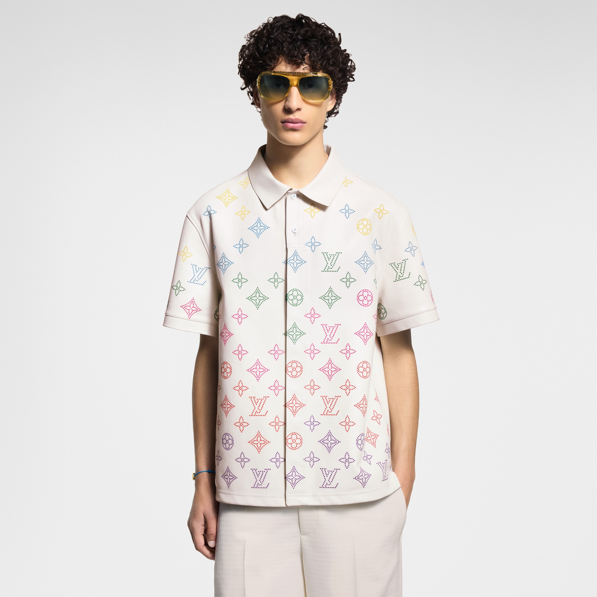 เสื้อเชิ้ตโปโลหนังฉลุลาย Monogram Flower  in ผู้ชาย